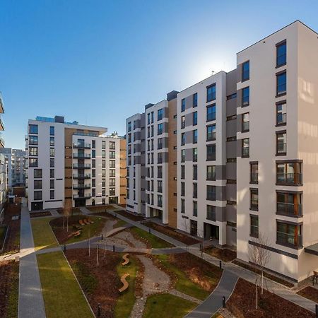 Moduo Gardens Apartment By Renters Prestige ワルシャワ エクステリア 写真