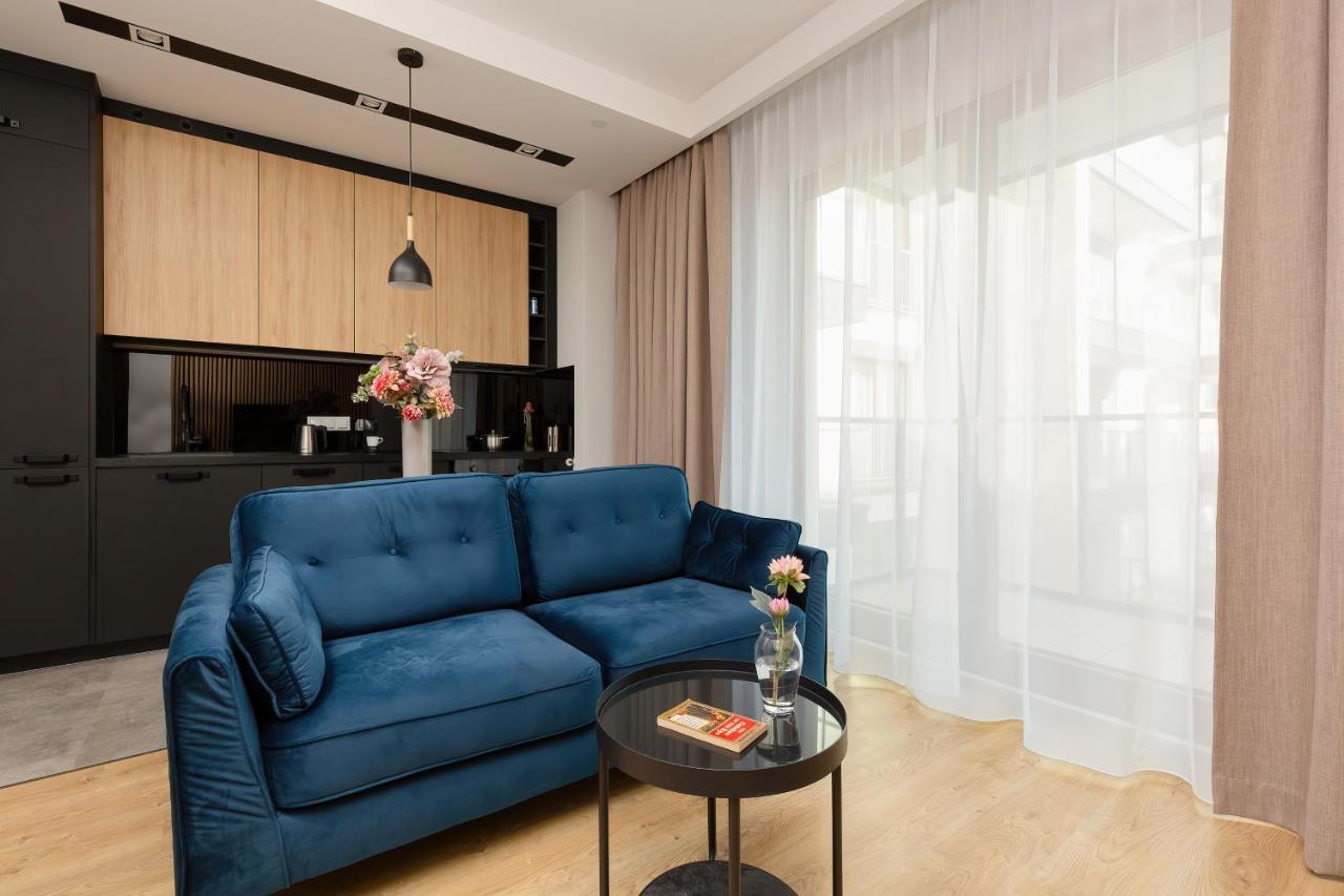 Moduo Gardens Apartment By Renters Prestige ワルシャワ エクステリア 写真