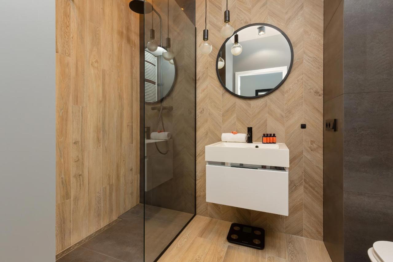 Moduo Gardens Apartment By Renters Prestige ワルシャワ エクステリア 写真
