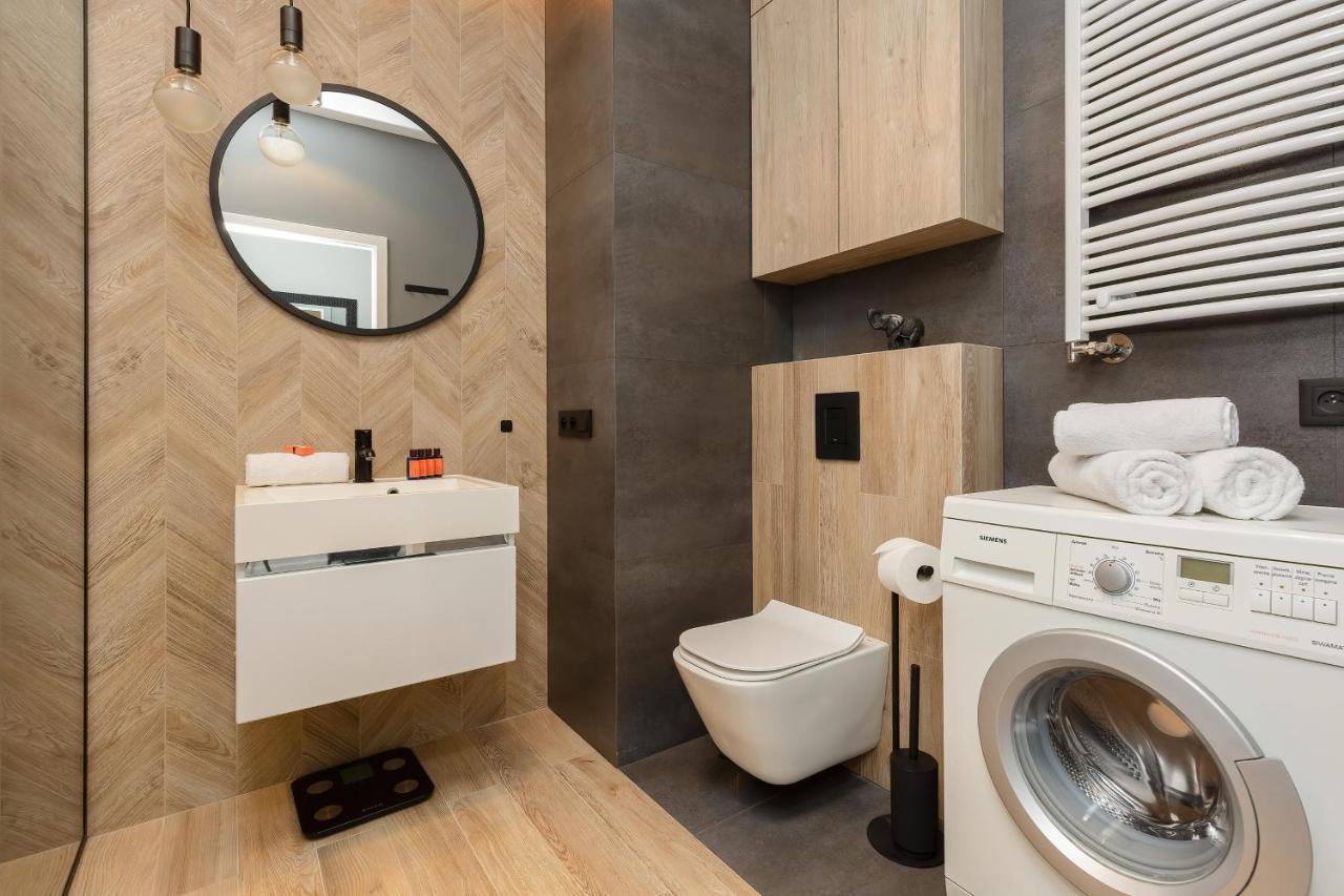 Moduo Gardens Apartment By Renters Prestige ワルシャワ エクステリア 写真